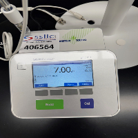 Mettler Toledo SevenCompact pH/Ion Meter image 0